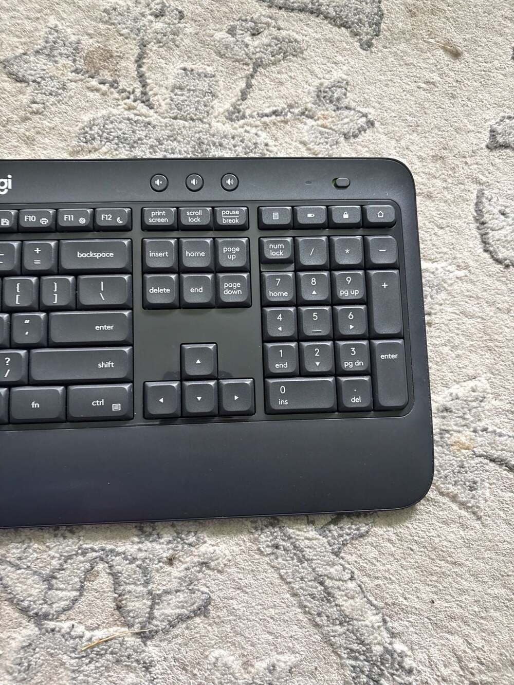 Logitech K540 Wireless Keyboard **Works/Tested** - Picture 4 of 6